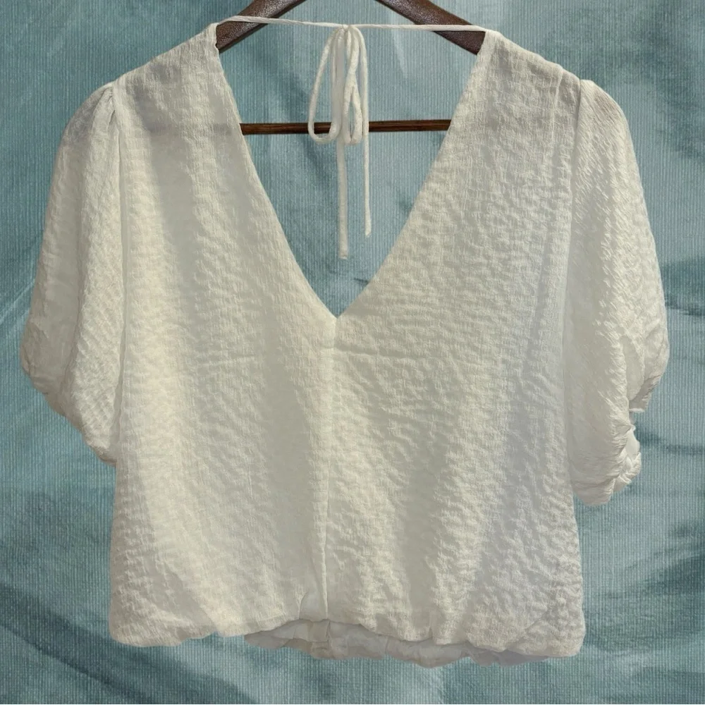 ASTR The Label Blouse Puff Balloon Sleeve Bubble Top Tie Back Size M